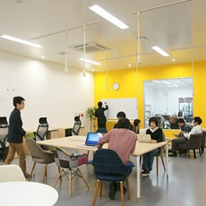 COWORKING SPACE コワーキング